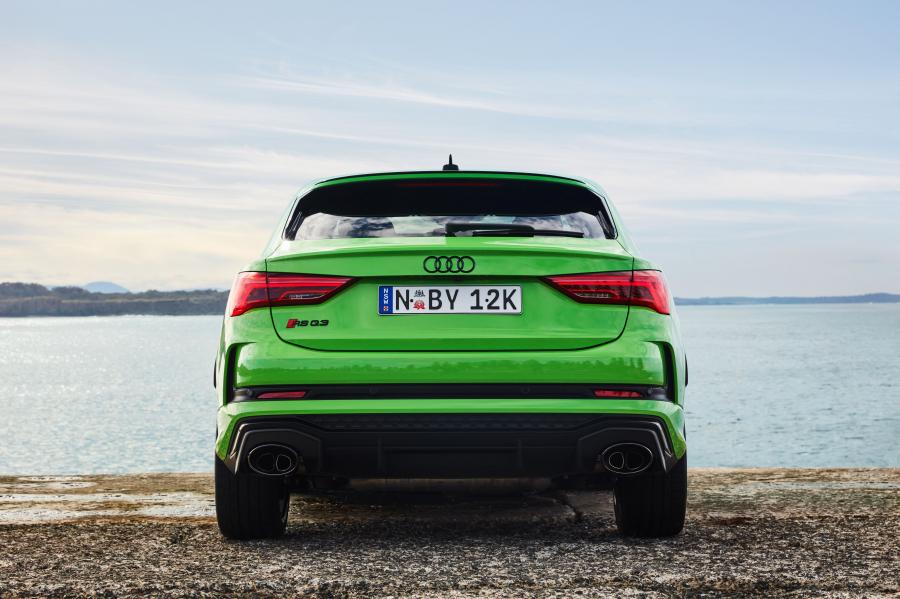  Audi RS Q3 Sportback 2020 года  (AU) (фото 10 из 26)
